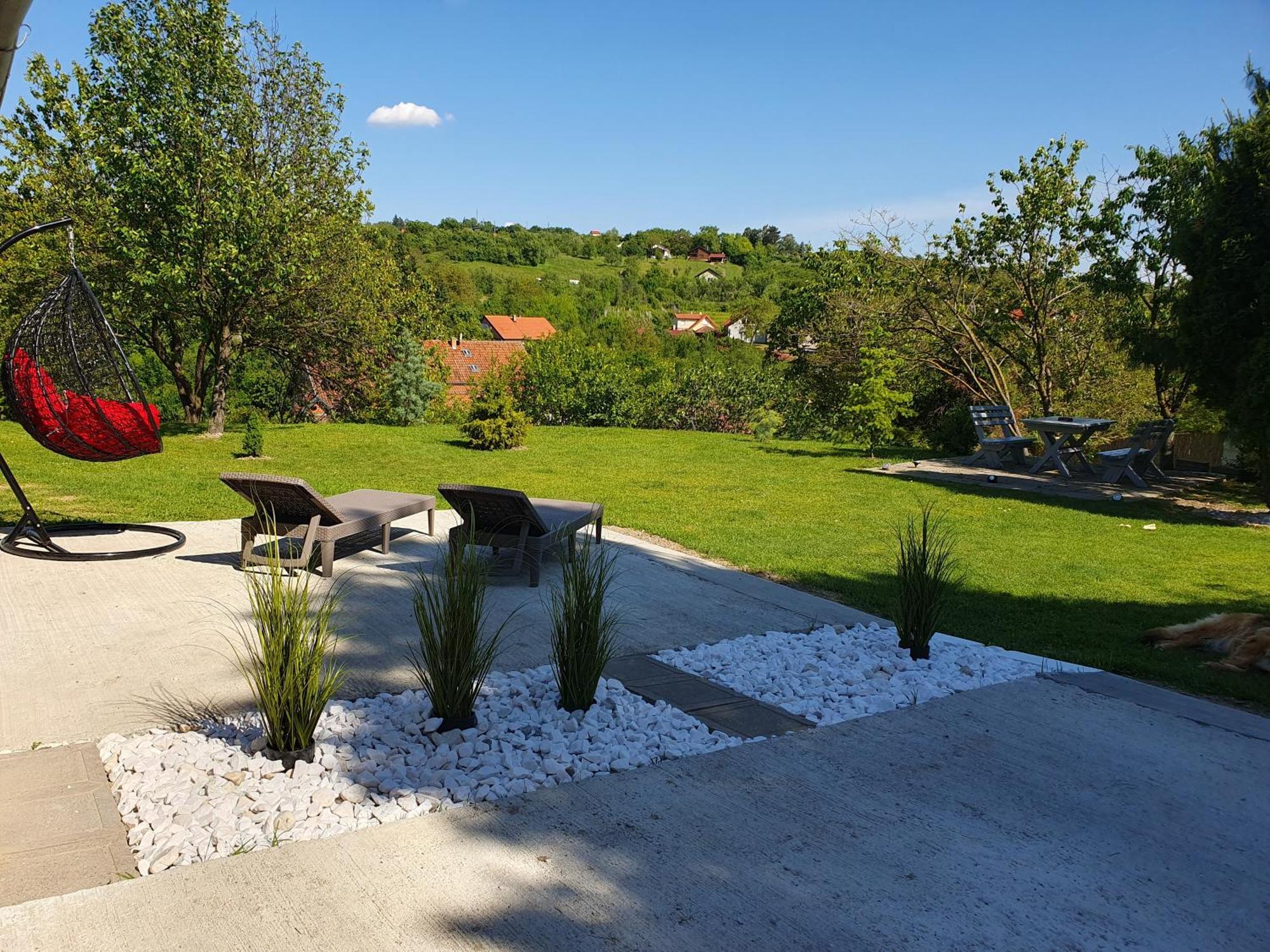 Afrodita Apartment Vrdnik Luaran gambar